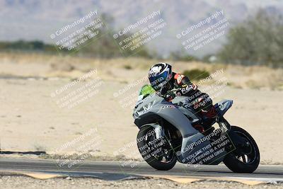 media/Dec-04-2025-Racers Edge (Thu) [[5ebc9f124d]]/3-B Group/1-Session 1 (Turn 7)/